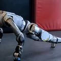 ボストンダイナミクスの新動画公開　最新ヒューマノイドの動画を一挙紹介まとめ　テスラ／BMW:Figure／Unitree／UBTECH／Amazon:Agility