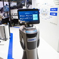 ヒューマノイドや巨大な汎用人型重機、自動搬送ロボ、犬型軍用ロボなど多数展示　GMO AIRのビジョンや狙いを内田社長に聞く