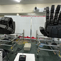 現代科学でビーム・サーベルは実現できる？ハロが乗った多脚型ロボットの操縦体験、横浜ガンダムの手でジャンケン「GUNDAM NEXT FUTURE SCIENCE展」内覧会レポート