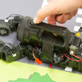 現代科学でビーム・サーベルは実現できる？ハロが乗った多脚型ロボットの操縦体験、横浜ガンダムの手でジャンケン「GUNDAM NEXT FUTURE SCIENCE展」内覧会レポート