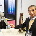 「ロボットの臨機応変な動作」とは？慶應大ハプティクス研究センターが「力触覚」をAIロボティクスに応用したデモを展示　CEATEC 2024