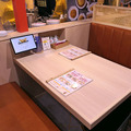 大阪王将、炒め調理ロボット「I-Robo2」導入の新モデル店をオープン　自動床洗浄も活用して厨房労働環境改善へ