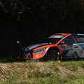 WRCラリージャパン 一般車両が競技コースに進入し、SS12はキャンセルに　3日目を終えての総合順位は・・