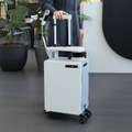 ナビロボット「AIスーツケース」がデザイン一新　AI音声対話など新機能を搭載して大阪・関西万博で本格実証へ
