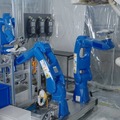 ワコールがメルトブロー法で立体物を作る新技術「Melooop」を独自開発　ロボットアームの軌道コントロール、かたちや厚み伸度を調整