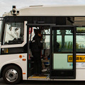 川崎市の自動運転EVバス 試乗レポート、自動運転の見どころと最新事情を徹底解説　信号協調・車線変更・車両価格・レベル4認可までetc