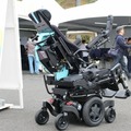 「トヨタイムズ」がコボリンの姿勢変換機能つきロボット電動車いす「ハイネル」を紹介　実証実験の様子を特集