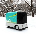 【国内初】京セラCSと北大、雪道走行できる中型自動配送ロボットを共同開発、準公道で走行試験に成功