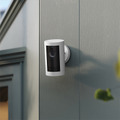 Amazonが防犯カメラ機能付きドアホンと屋外用セキュリティカメラの新製品を発売開始　Alexaやスマホアプリと連携