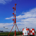 NECの地上型衛星航法補強システム「GBAS」羽田空港で正式運用を開始　「GBAS」とは? しくみとメリット