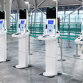 入管庁、NECの顔認証ウォークスルーゲートを羽田空港・関空・成田空港の一部に導入へ　急増中の訪日旅行者の増加に対応