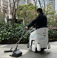 ホンダ「着座型ハンズフリーパーソナルモビリティ UNI-ONE」をビル清掃業務と配送業務に活用、実用性の検証結果を公表　日鉄興和不動産と品川インターシティ
