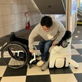 ホンダ「着座型ハンズフリーパーソナルモビリティ UNI-ONE」をビル清掃業務と配送業務に活用、実用性の検証結果を公表　日鉄興和不動産と品川インターシティ