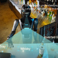 KEENONがセミヒューマノイド「XMAN-R1」を発表　配膳ロボットなど既存製品群と連携する動画も公開