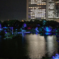 日本庭園で幻想的な光と音のライトアップを楽しむ「旧芝離宮夜会 ひかりめぐる庭」体験レポート　5月25日まで開催