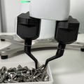 導入時のワーク登録時間が1/20に　新しい高速画像処理と近接覚センサー搭載、指のような動きのロボットハンドを出展