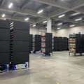 プーマの新物流センターのDX構築をギークプラスらが支援　自動棚搬送ロボット42台導入　既存システム変更なしに在庫の一元管理を可能に