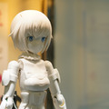 身長150cmの動いてしゃべるキューティーロイド『轟雷』全日本模型ホビーショーで初披露へ　55cmのロボットドールと特別演出で競演