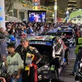 WRCラリージャパン開幕セレモニー、ラリーカー全51台が集結!ファン熱狂のパレード披露