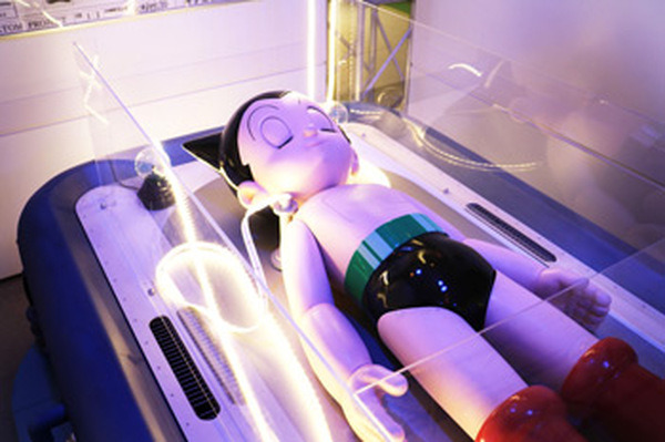 鉄腕アトム ロボットと暮らす未来展02