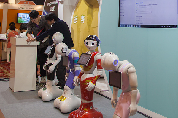 Pepperステージ アップ写真