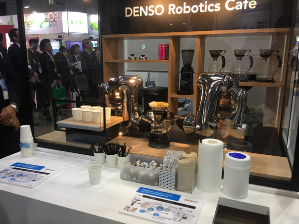 デンソーのロボットアーム「VS-S2」