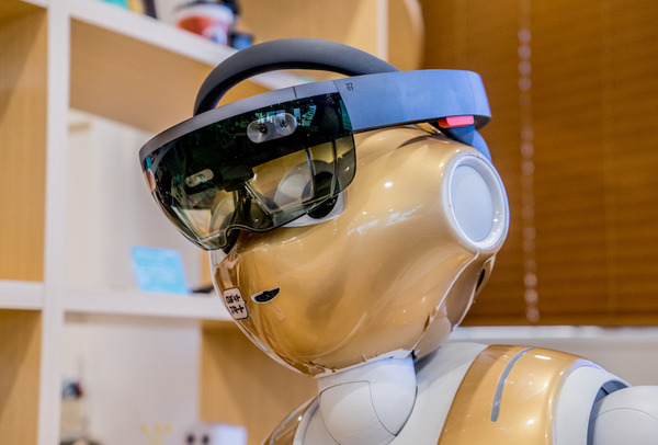 hololens05