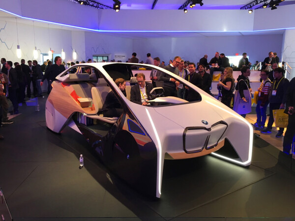 BMWインテリアコンセプト