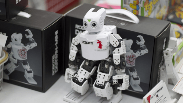 ロボットアイル