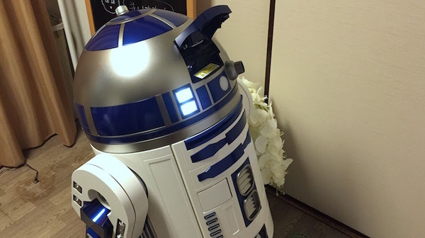 160108_r2-d2_review003