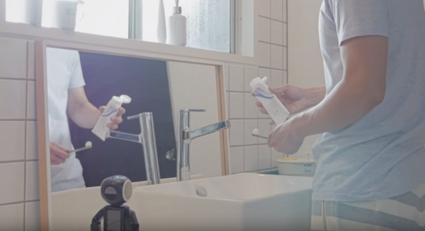 RoBoHoN(ロボホン)