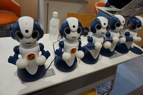 25828069755_9bf9689495_z