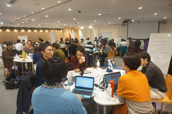 25527322510_95e4a0dd0b_z