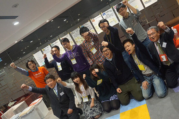 25827859705_31ed85ccb1_z