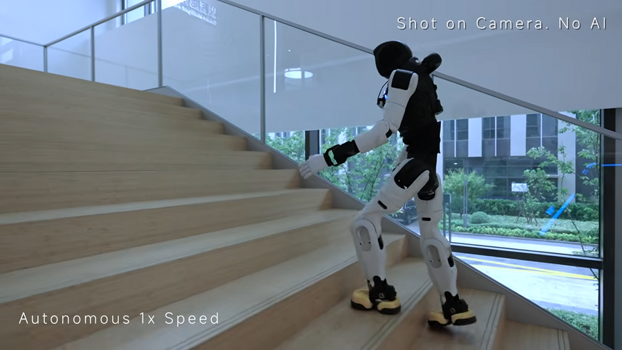 知覚と移動を一体化した基盤モデル「AGILE」をAGIBOTが発表 ヒューマノイドX2の動作で見せた実用性とは【動画】