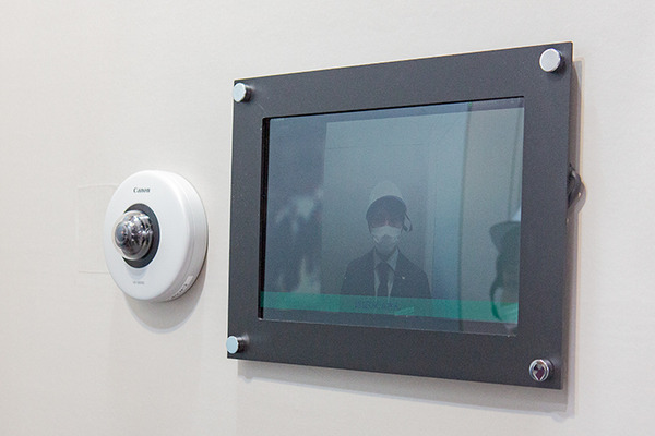 キヤノンが工場向けのAI協働ロボット連携システムや映像ソリューション「XProtect」を多数展示　「スマート工場 EXPO」で