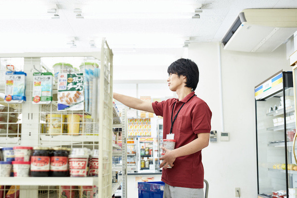 陳列棚の在庫確認をAIで自動化「AI品切れ検知ソリューション」フューチャースタンダードが提供開始