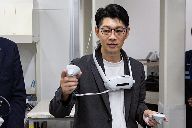 【動画】日本の物流倉庫でもついにヒューマノイドの試験導入が始まる！完全自律のピッキング作業を公開