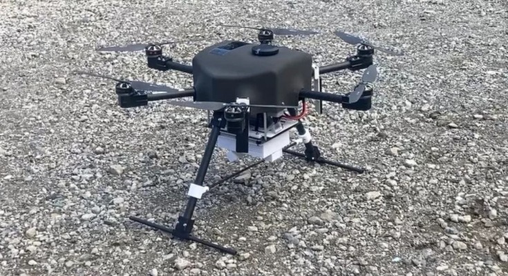 筑波大学発ベンチャーAeroFlexがAIドローンで人・車を自動検知し飛行停止する技術実験に成功 画像