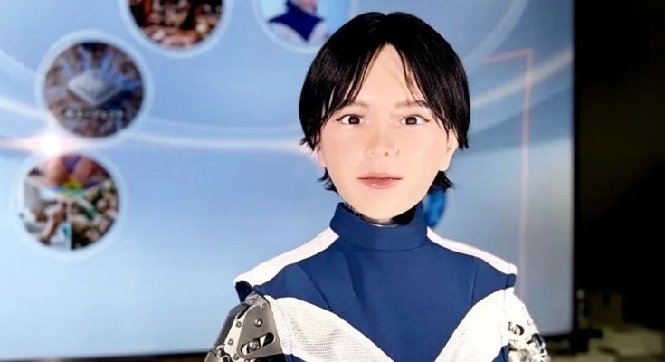 Gemini搭載ヒューマノイドをKDDIとAVITAが共同開発 「Google Cloud Next Tokyo」で接客実演 画像