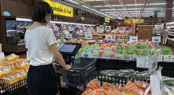 トライアルの「スマートショッピングカート」を他企業へも導入・運用へ「アルク到津店」で試験導入　非対面会計と省人化の普及に 画像