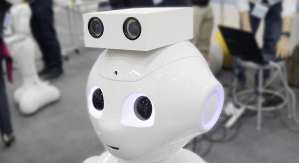 【神崎洋治のロボットの衝撃 vol.1 】「Pepper × VR最新技術」で最優秀賞に輝いた「HUG Project」の本当の凄さとは 画像