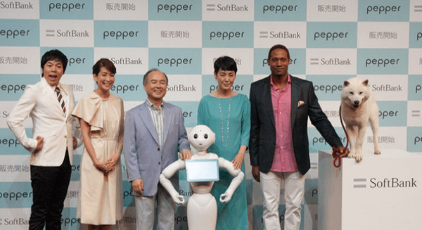 【神崎洋治のロボットの衝撃 vol.2】Pepperロボットクリエイターの育成環境が充実、課題はビジネススキームとマネタイズ 画像