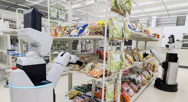 お店で活躍するロボットを遠隔操作、未来のリモートワークを体験！日本科学未来館が夏休みの特別企画を多数発表 画像