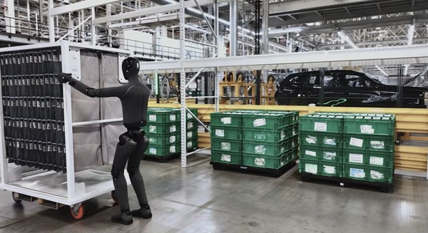 BMWの工場にヒューマノイド「Figure 03」導入 フィジカルAI「VLA」で全身協調制御、シーケンシング作業に着手 画像