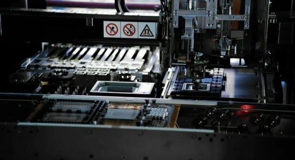 NVIDIA、チップ設計・検証を自律化する「Agent Toolkit」を強化 「PhysicsNeMo」と「CUDA-X」でエージェント型AI群を拡充