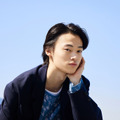 アーティスト空山基氏の過去最大規模の回顧展、2026年3月から開催 窪塚愛流氏がアンバサダー就任