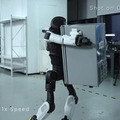 知覚と移動を一体化した基盤モデル「AGILE」をAGIBOTが発表 ヒューマノイドX2の動作で見せた実用性とは【動画】