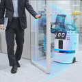 アイリスオーヤマ、現場の声で進化するAI清掃ロボット「JILBY」発売　自然言語の指示を理解し、清掃計画も提案するAIエージェントに対応