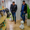 自律移動できる家庭用ロボット「BUDDY」がロボスタにやって来た！ 写真で紹介 by ロボスタカメラ部